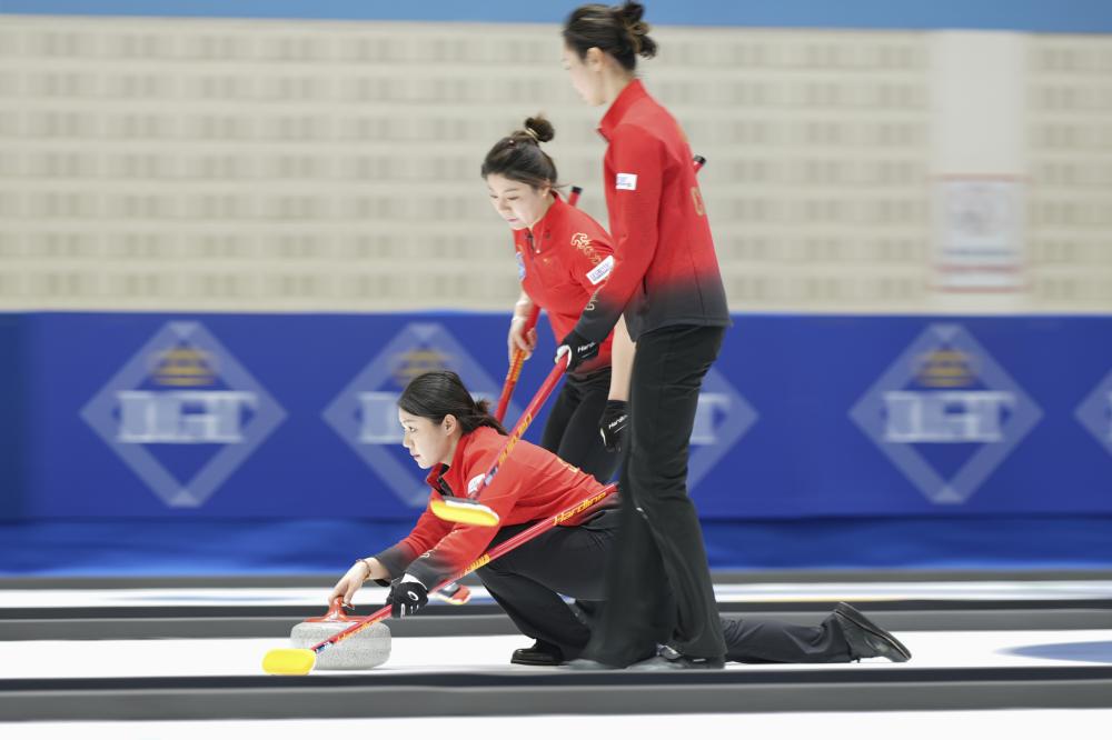 快船遗憾败给灰熊，球星关键时刻掉链子，祖巴茨表现明显下滑，保罗无责